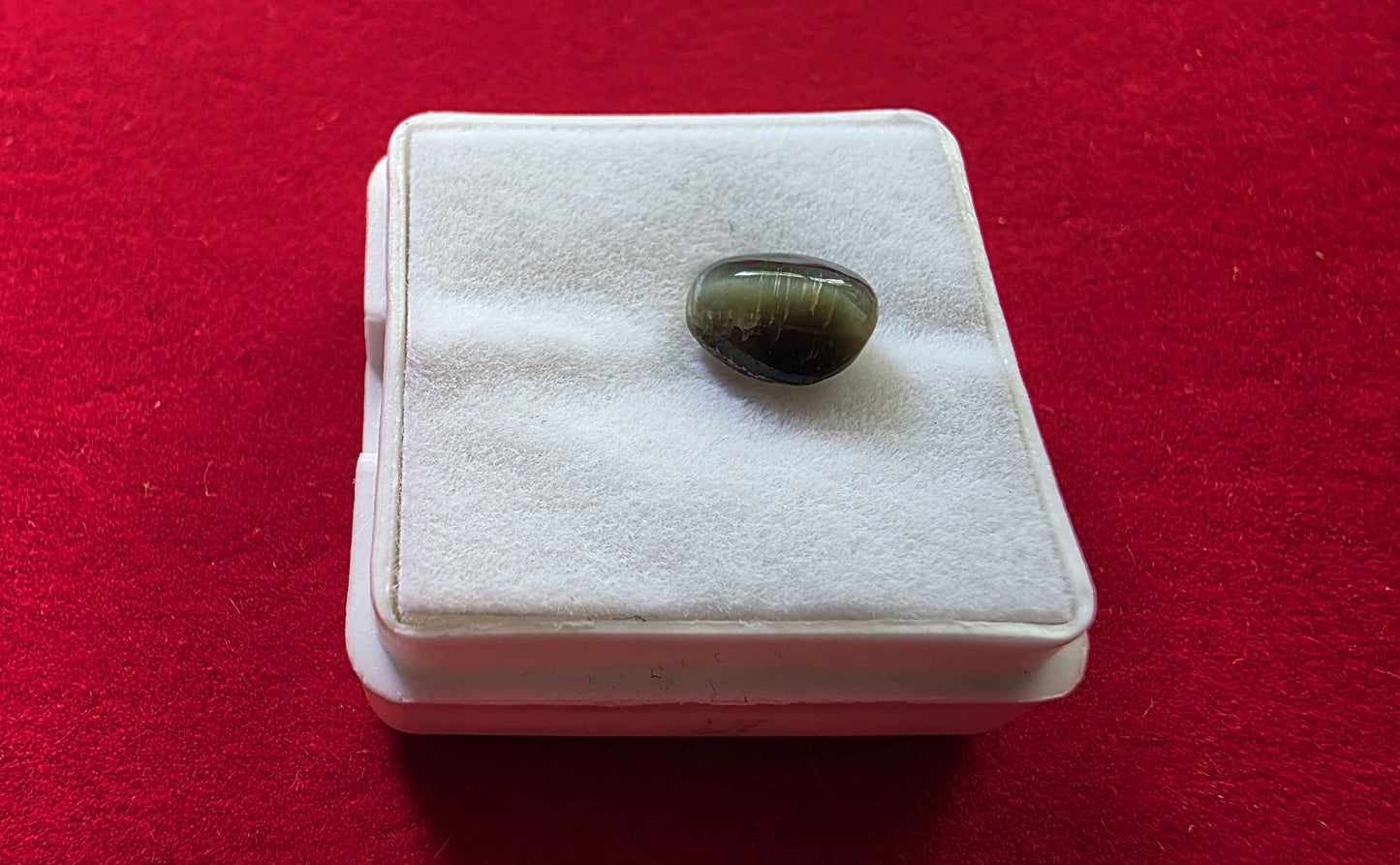 Cat’s Eye (Lehsunia) – Powerful Ketu Gemstone for Luck, Protection & Spiritual Growth | Lab Certified | Natural | 100% Original